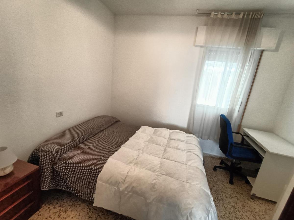 Apartamento 3 Dormitorios Con Aire Acondicionado Granada Exterior foto